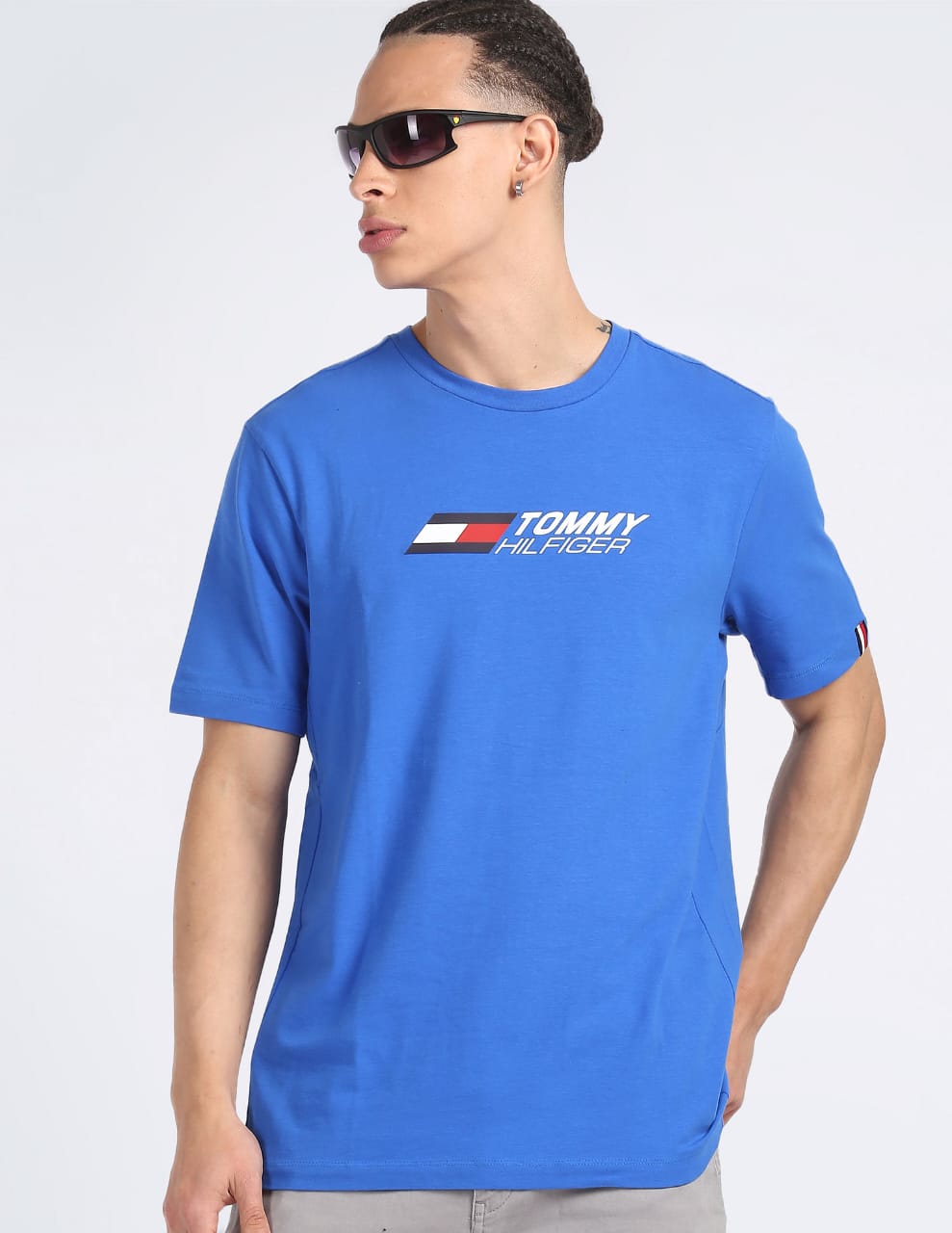 Tommy Hilfiger Men’s T-Shirt – Premium Cotton Tee