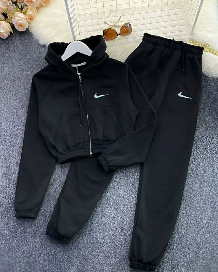 NK Women’s Tracksuit - Grey